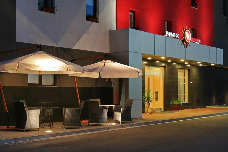 ساندانسكي Hotel Finix المظهر الخارجي الصورة